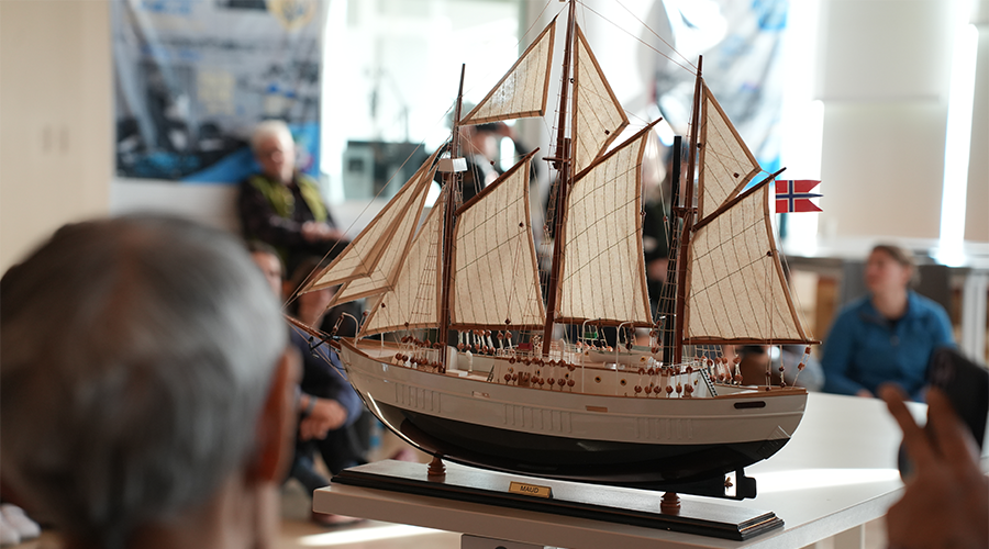 Adapting to the Arctic model ship