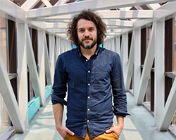 researcher image